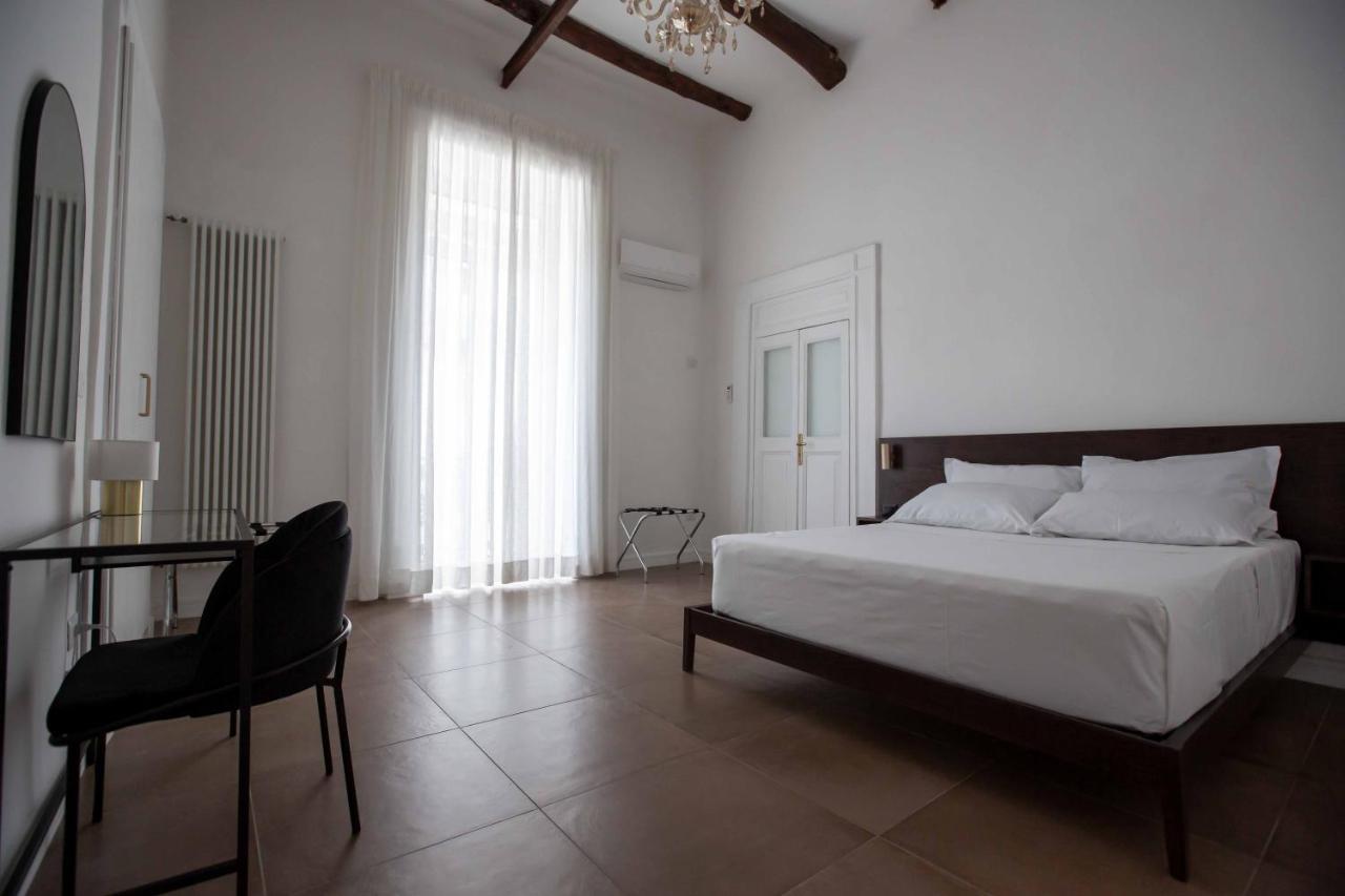 Domus Delia Luxury Apartment Napoli Eksteriør bilde