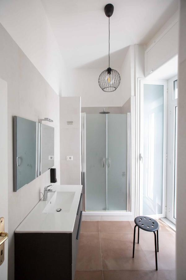 Domus Delia Luxury Apartment Napoli Eksteriør bilde