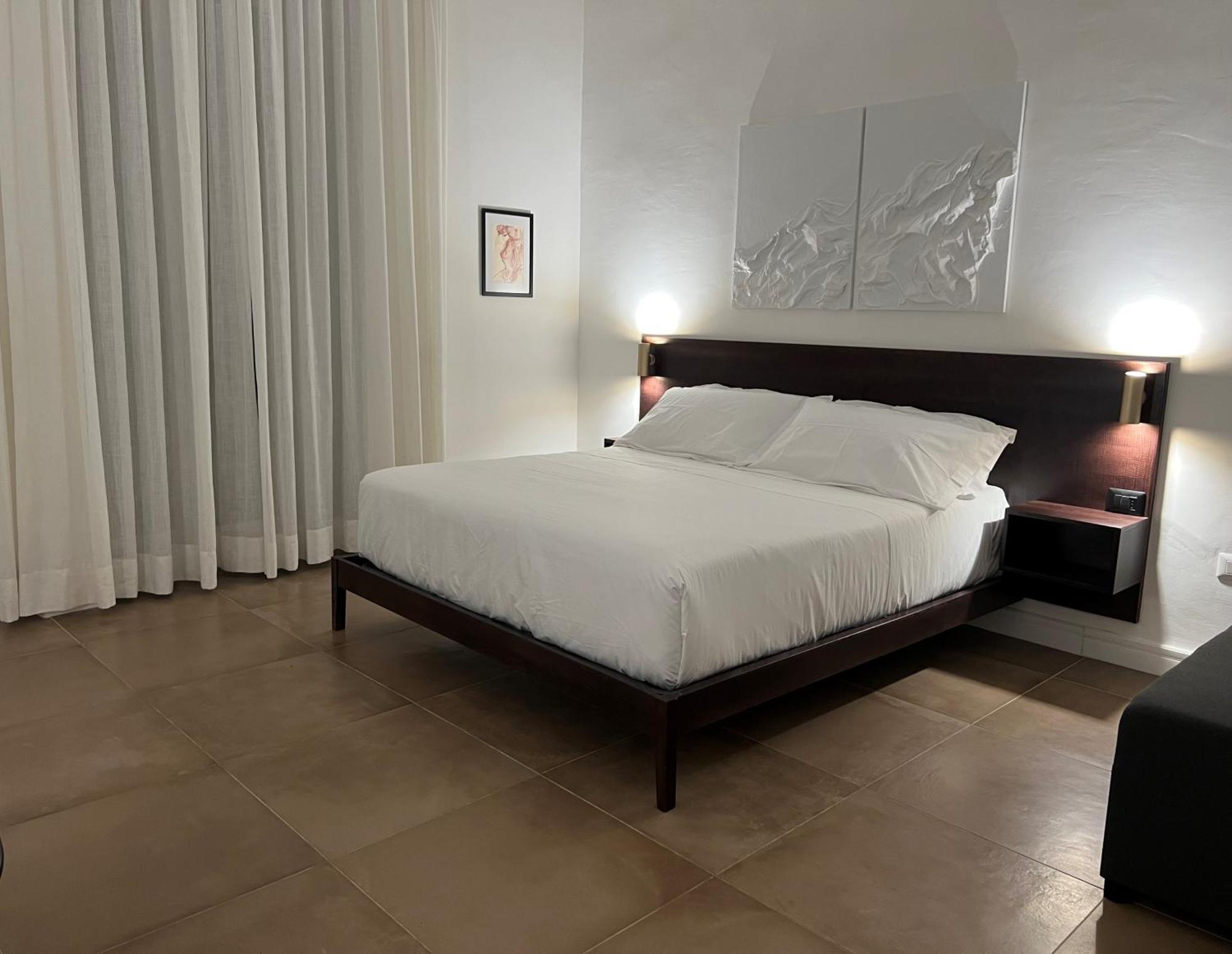 Domus Delia Luxury Apartment Napoli Eksteriør bilde
